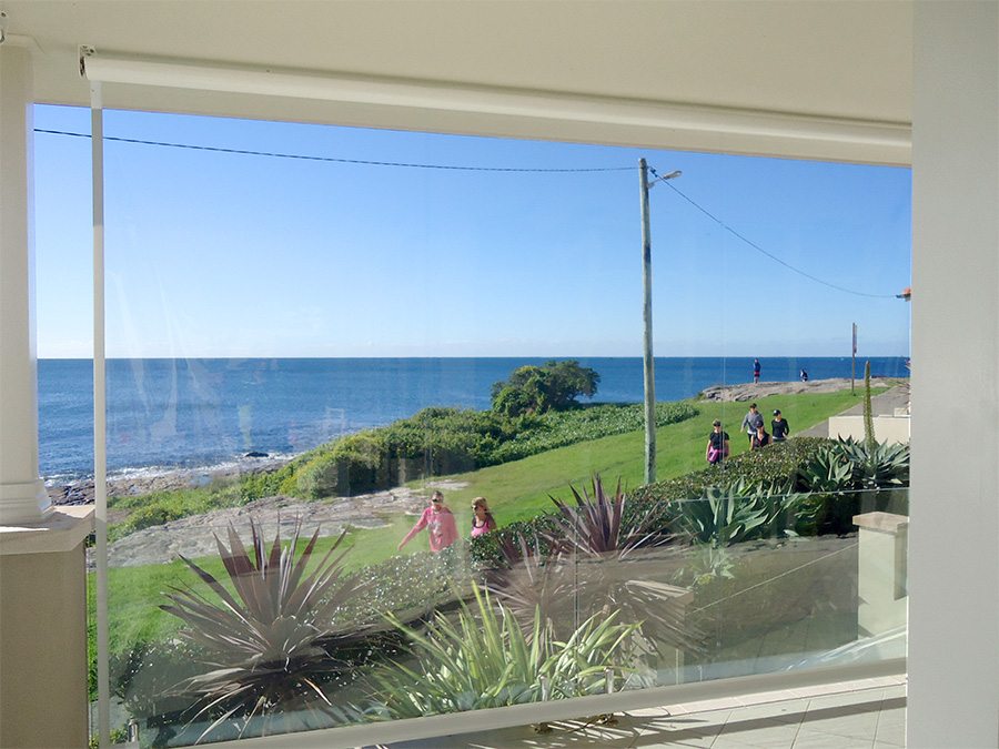 What are café and bistro blinds and how will they benefit your home - Café blinds or bistro blinds are an outdoor blind made from marine grade PVC, Australian Outdoor Living.