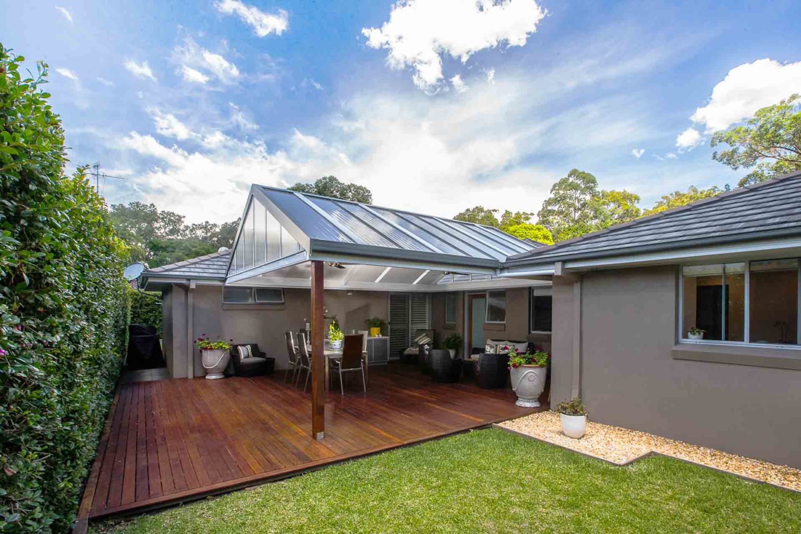 How to design your pergola or verandah - A bit of greenery can bring your outdoor space to life, Australian Outdoor Living
