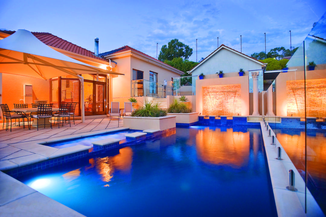 Chlorine vs salt: which is better for pool sanitation - Which one should i choose, Australian Outdoor Living.