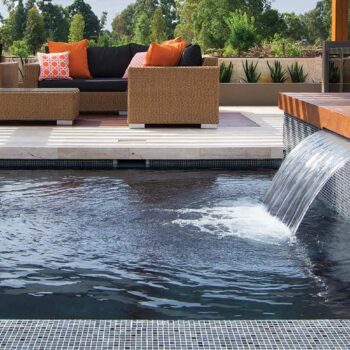 Pool Designs to Suit Your Backyard